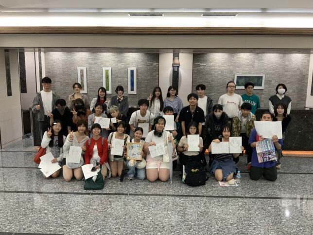 【海外交流】北海道日本語学院札幌本校からタイの留学生が来校!似顔絵交流会を行いました!